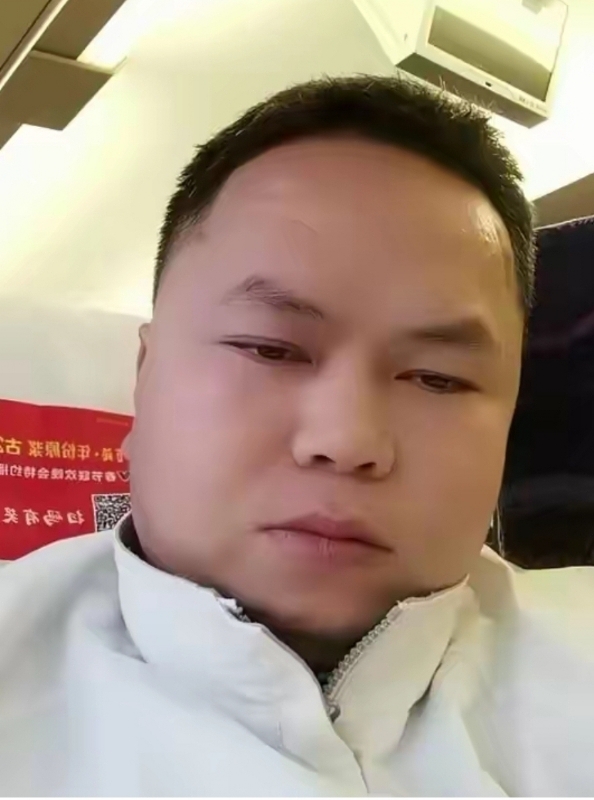 邂逅另一半的第一张照片--新乡相亲服务中心