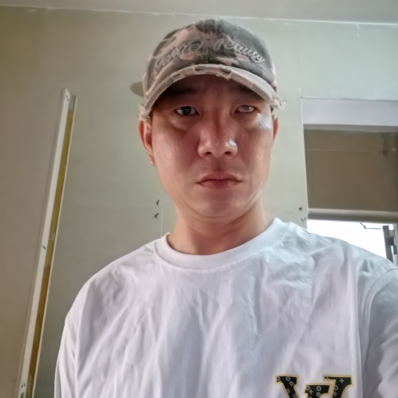 小心做人的第二张照片--新乡相亲服务中心