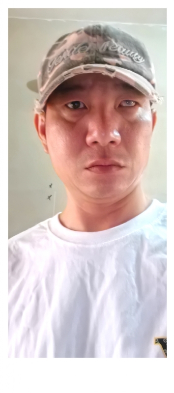 小心做人的第三张照片--新乡相亲服务中心