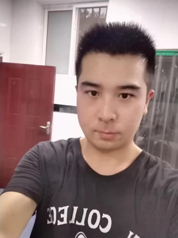 89WANG的第一张照片--新乡相亲服务中心