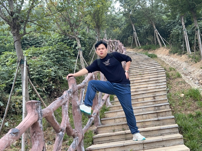 择一人白头偕老的第一张照片--新乡相亲服务中心