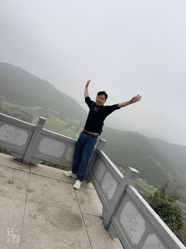 择一人白头偕老的第三张照片--新乡相亲服务中心