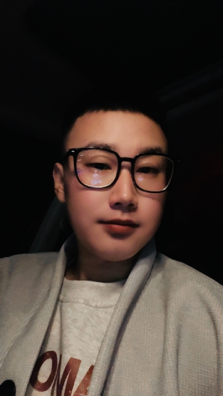 FIyFIy的第一张照片--新乡相亲服务中心