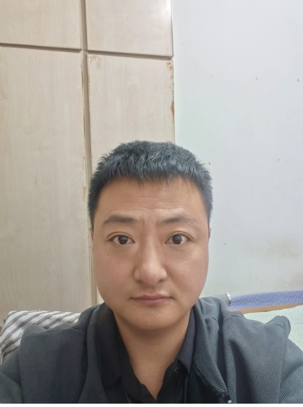 追爱大叔的第一张照片--新乡相亲服务中心