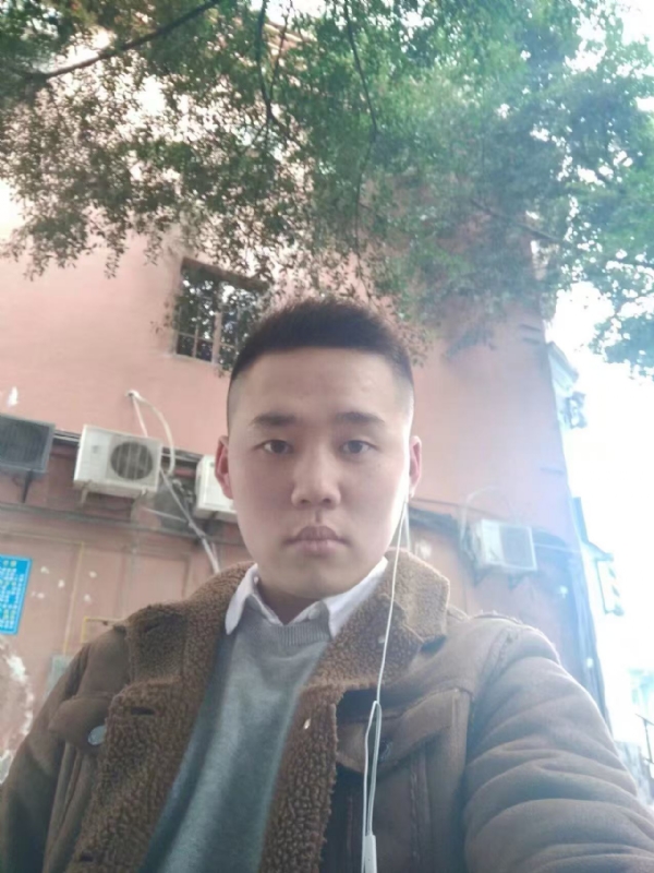 想了很久的男人的第一张照片--新乡相亲服务中心