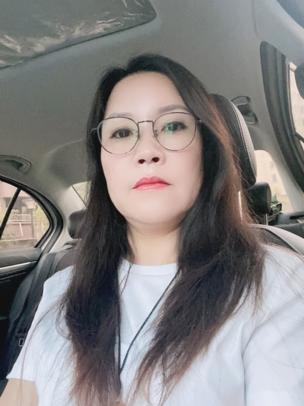 牡丹的第一张照片--新乡相亲服务中心