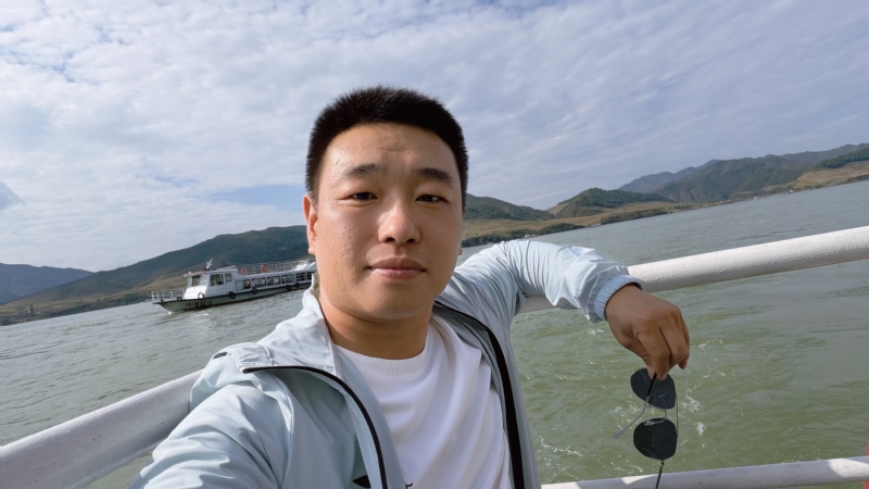 烟花易笑的第四张照片--新乡相亲服务中心