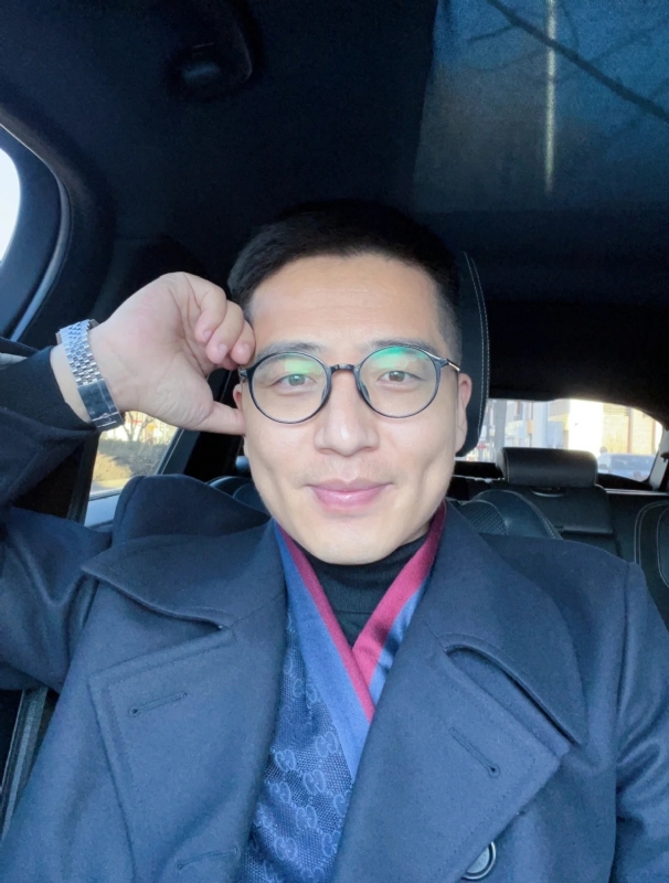 只为与你相遇的第二张照片--新乡相亲服务中心