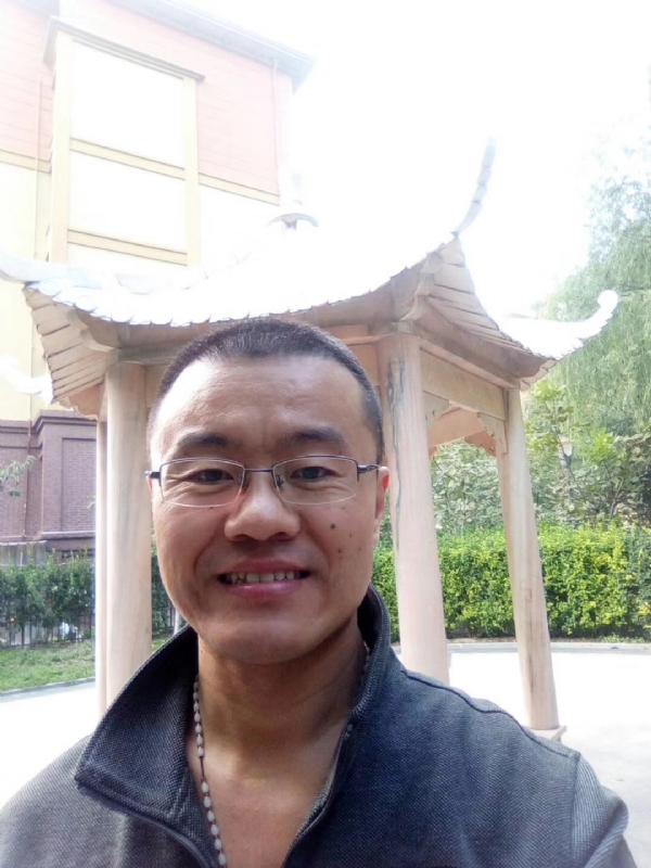 撸起袖子加油干的第一张照片--新乡相亲服务中心