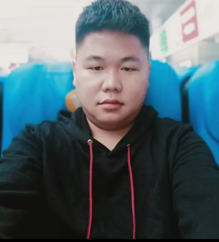 黄斌的第一张照片--新乡相亲服务中心