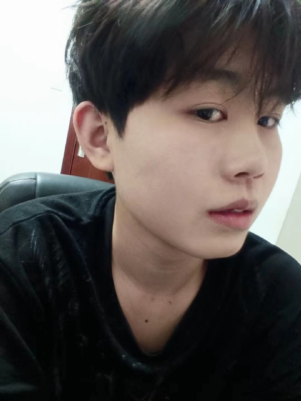 小鱼的第一张照片--新乡相亲服务中心