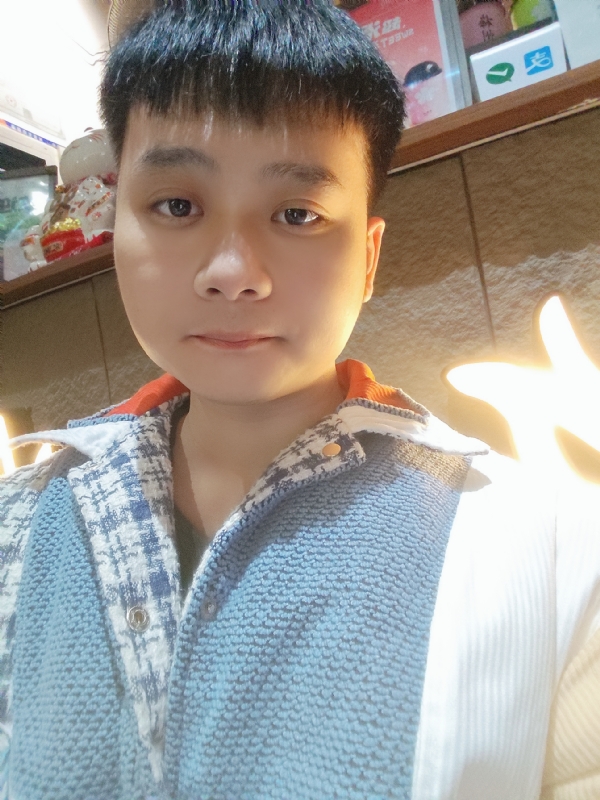 侯侯的第一张照片--新乡相亲服务中心